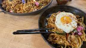 How To Make Korean Gochujang Noodles | Rachael Ray