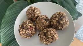 How To Make Protein-Filled Chocolate-Peanut Butter Oat Balls | No-Bake Healthy Snack