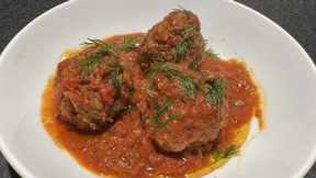 Iranian-Style Meatballs in a Spicy Tomato Sauce