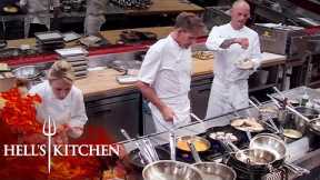 Gordon Ramsay Cooking On Hell's Kitchen