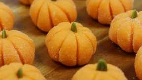 How to Make Cute & Delicious Condensed Milk Pumpkin Truffle | Fun & Easy DIY Halloween Desserts!