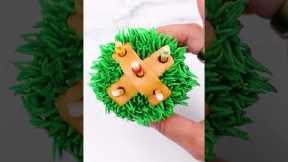 Ring in the summer with a ring toss cupcake!